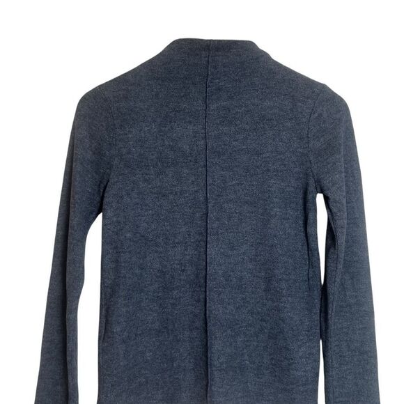 3 for $30! Forever 21 grey long sleeve shirt - Picture 6 of 6